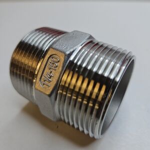 11/4-150 Nipple Treaded Double Silver Metal